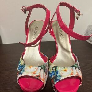 Women’s size 10 shoes